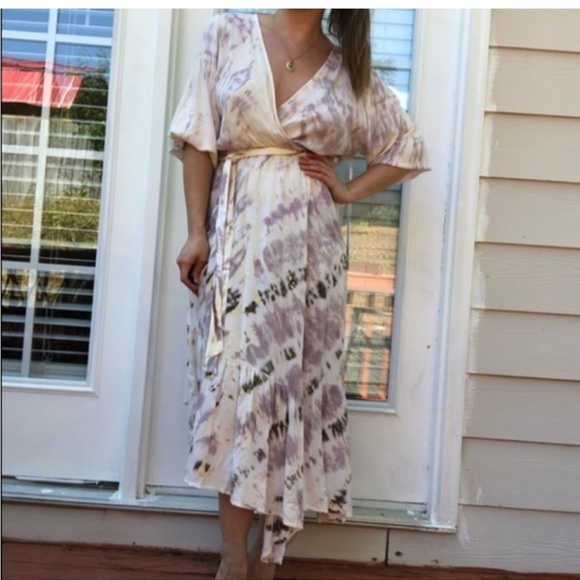 Young Fabulous & Broke Dresses & Skirts - Young, Fabulous, & Broke Jillian Tie-Dye Maxi Dress Size XS